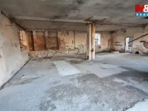 Pronájem skladu, Cítoliby, 300 m2