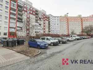 Prodej bytu 1+kk, Plzeň - Severní Předměstí, Hodonínská, 31 m2