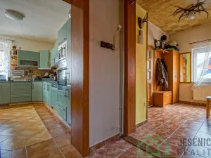 Prodej rodinného domu, Bernartice - Buková, 336 m2