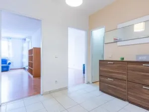Pronájem bytu 2+kk, Praha - Prosek, Kytlická, 56 m2