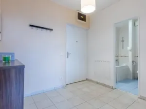 Pronájem bytu 2+kk, Praha - Prosek, Kytlická, 56 m2