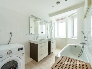 Pronájem bytu 4+kk, Praha - Kbely, Semilská, 112 m2