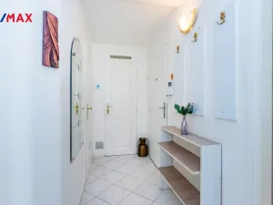 Prodej bytu 2+1, Praha - Nusle, 5. května, 58 m2