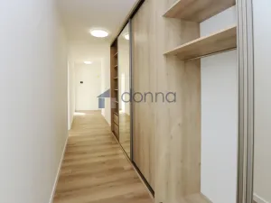 Pronájem bytu 3+kk, Praha, Bělohorská, 87 m2