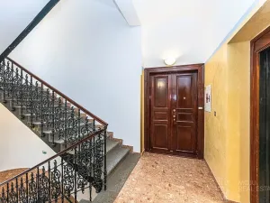 Pronájem kanceláře, Praha - Vinohrady, Čermákova, 170 m2