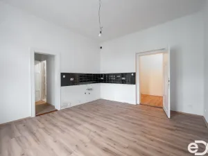 Prodej bytu 2+1, Kolín - Kolín II, Riegrova, 81 m2