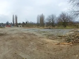 Pronájem komerčního pozemku, Mezouň, 150 m2