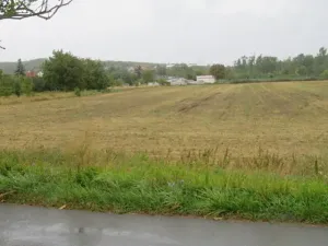 Dražba pole, Pravlov, 1289 m2