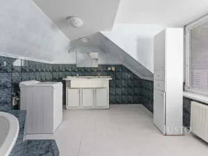 Pronájem bytu 3+1, Uherské Hradiště, U Cihelny, 92 m2