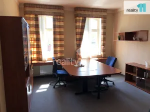 Pronájem kanceláře, Karlovy Vary - Dvory, Chebská, 52 m2