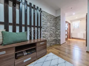 Prodej rodinného domu, Měrunice - Žichov, 186 m2