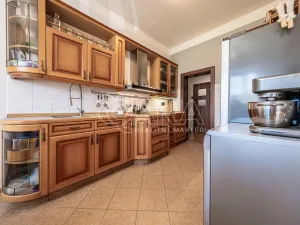 Prodej rodinného domu, Měrunice - Žichov, 186 m2