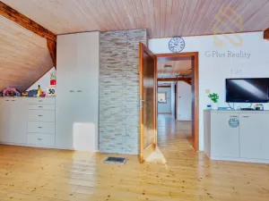 Prodej rodinného domu, Velemín - Dobkovičky, 240 m2