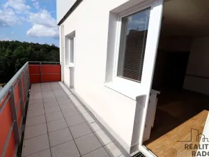 Pronájem bytu 3+kk, Brno - Žebětín, Novodvorská, 79 m2