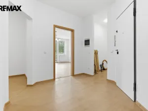 Prodej bytu 2+1, Karlovy Vary - Drahovice, Blahoslavova, 63 m2