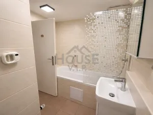 Prodej bytu 2+kk, Praha - Troja, Hnězdenská, 43 m2