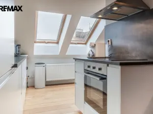 Pronájem bytu 3+kk, Praha - Nové Město, Masarykovo nábřeží, 130 m2