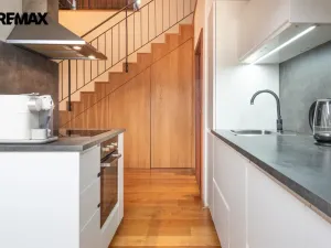 Pronájem bytu 3+kk, Praha - Nové Město, Masarykovo nábřeží, 130 m2