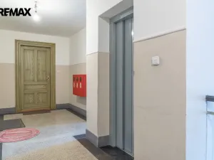 Pronájem bytu 3+kk, Praha - Nové Město, Masarykovo nábřeží, 130 m2