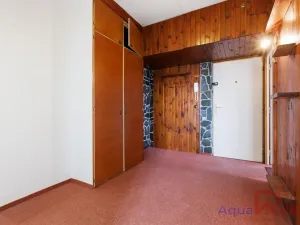 Prodej bytu 3+1, Karlovy Vary, Východní, 68 m2