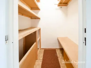 Pronájem bytu 2+1, Brno - Bystrc, Teyschlova, 59 m2