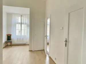 Pronájem bytu 3+1, Mariánské Lázně, Hlavní třída, 87 m2