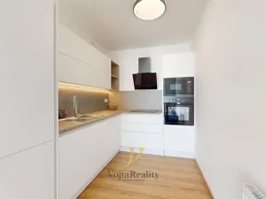 Pronájem bytu 2+kk, Olomouc, Třída Jiřího Pelikána, 49 m2