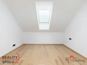 Prodej bytu 2+kk, Opava - Předměstí, Olomoucká, 65 m2