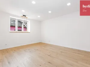 Prodej bytu 2+1, Opava, Mostní, 49 m2