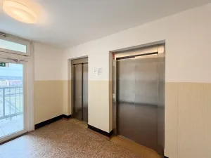 Pronájem bytu 3+kk, Praha - Holešovice, Dělnická, 81 m2