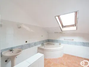 Prodej rodinného domu, Praha, Na paloučku, 120 m2