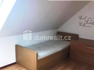 Pronájem bytu 2+kk, Praha - Kobylisy, Zenklova, 45 m2