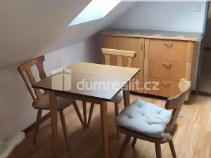 Pronájem bytu 2+kk, Praha - Kobylisy, Zenklova, 45 m2
