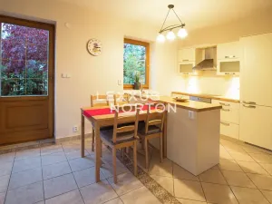 Pronájem rodinného domu, Roblín, 200 m2