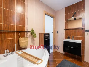 Prodej bytu 3+kk, Teplice, Bílinská, 73 m2