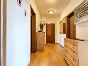 Prodej bytu 3+kk, Olomouc - Neředín, Okružní, 66 m2