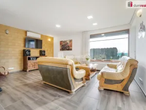 Prodej rodinného domu, Úvaly, 215 m2