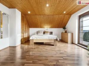 Prodej rodinného domu, Úvaly, 215 m2