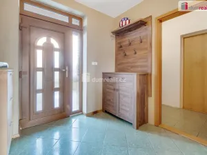 Prodej rodinného domu, Úvaly, 215 m2