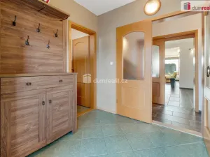 Prodej rodinného domu, Úvaly, 215 m2