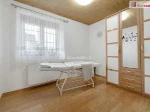 Prodej rodinného domu, Úvaly, 215 m2