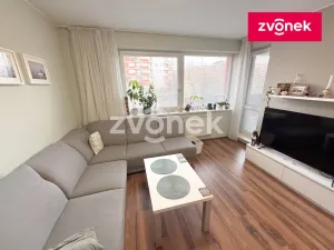 Pronájem bytu 2+kk, Zlín, Zelinova, 52 m2