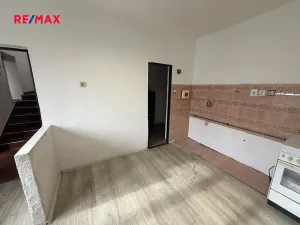 Prodej bytu 3+1, Komňa, 90 m2
