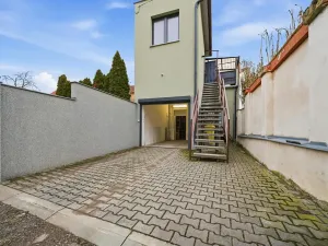 Prodej obchodního prostoru, Pohořelice, Lidická, 350 m2