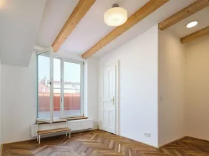 Pronájem bytu 4+kk, Praha - Vršovice, 28. pluku, 88 m2