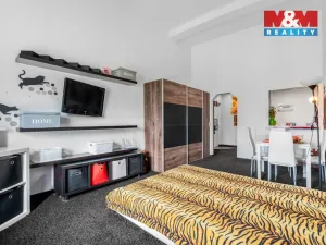 Pronájem bytu 2+kk, Liberec - Liberec VI-Rochlice, Nádvorní, 42 m2