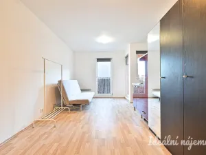 Pronájem bytu 1+kk, Brno - Zábrdovice, Stará, 32 m2