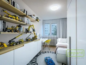 Pronájem bytu 3+1, Praha, Hrusická, 73 m2