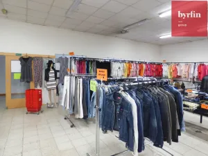 Pronájem obchodního prostoru, Opava, Zámecký okruh, 325 m2