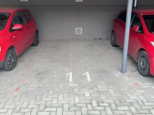 Pronájem garážového stání, Olomouc, Janského, 12 m2